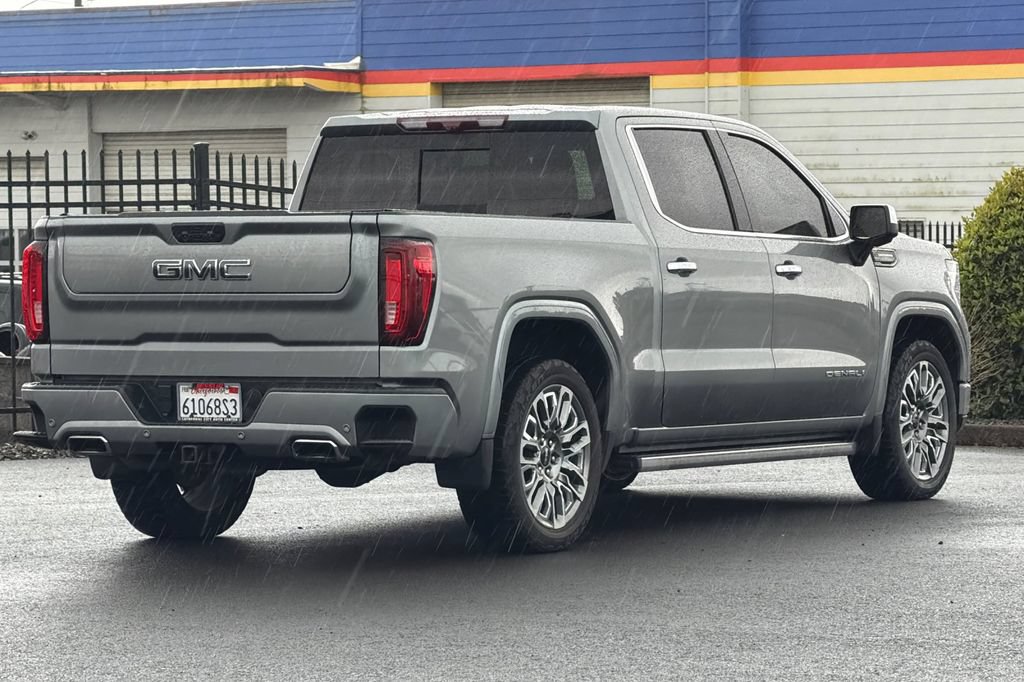 Used 2023 GMC Sierra 1500 Denali Ultimate AWD/4WD image 3