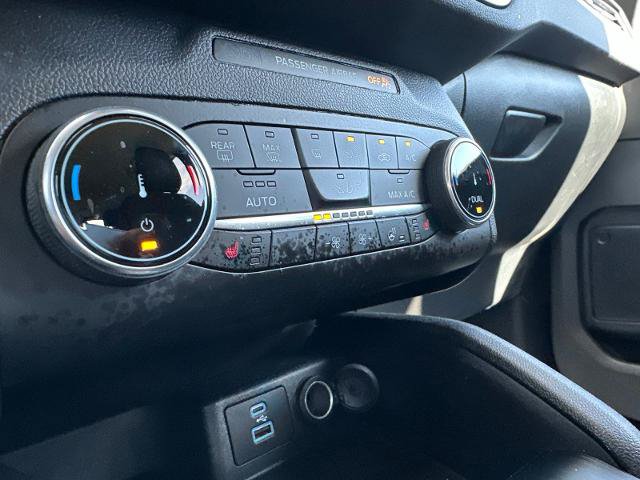 Certified 2023 Ford Escape Active AWD/4WD image 18