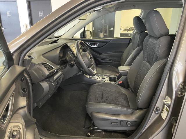 Used 2021 Subaru Forester Premium image 16