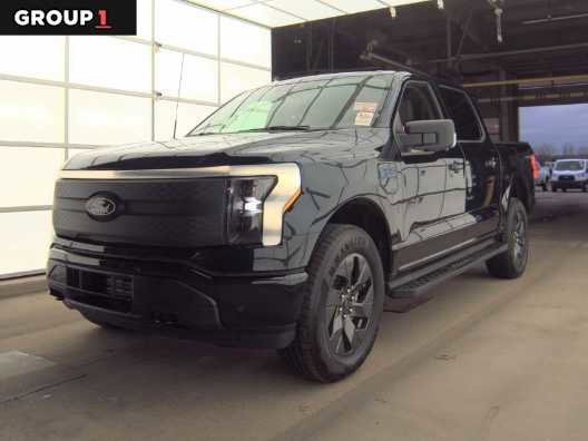 Certified 2025 Ford F150 Lightning Flash w/ Max Trailer Tow Package image 8