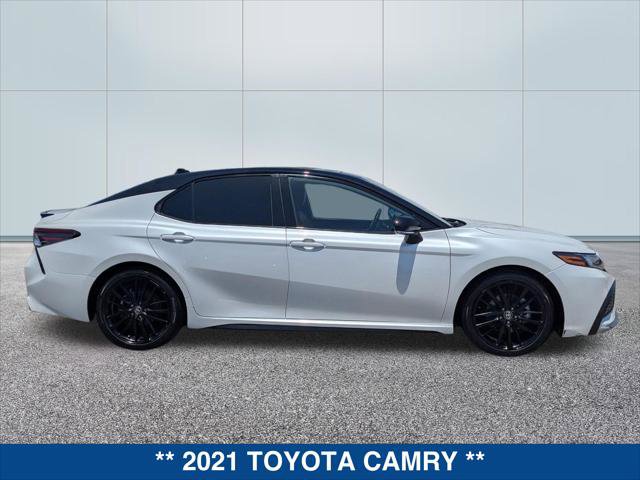 Used 2021 Toyota Camry XSE w/ Navigation Package FWD image 6