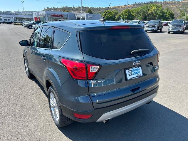 Certified 2019 Ford Escape SE FWD image 9