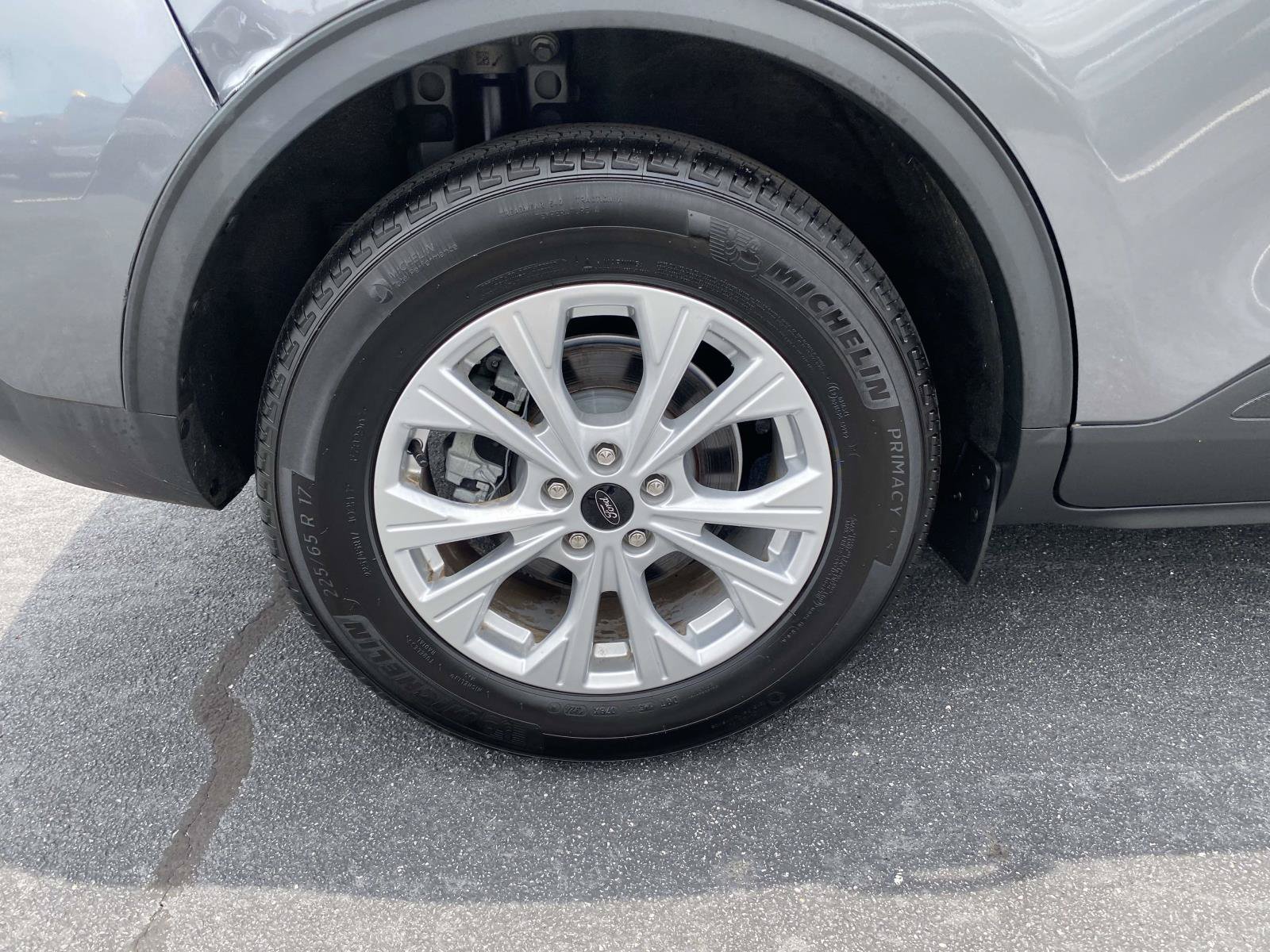 Certified 2024 Ford Escape Active FWD image 9
