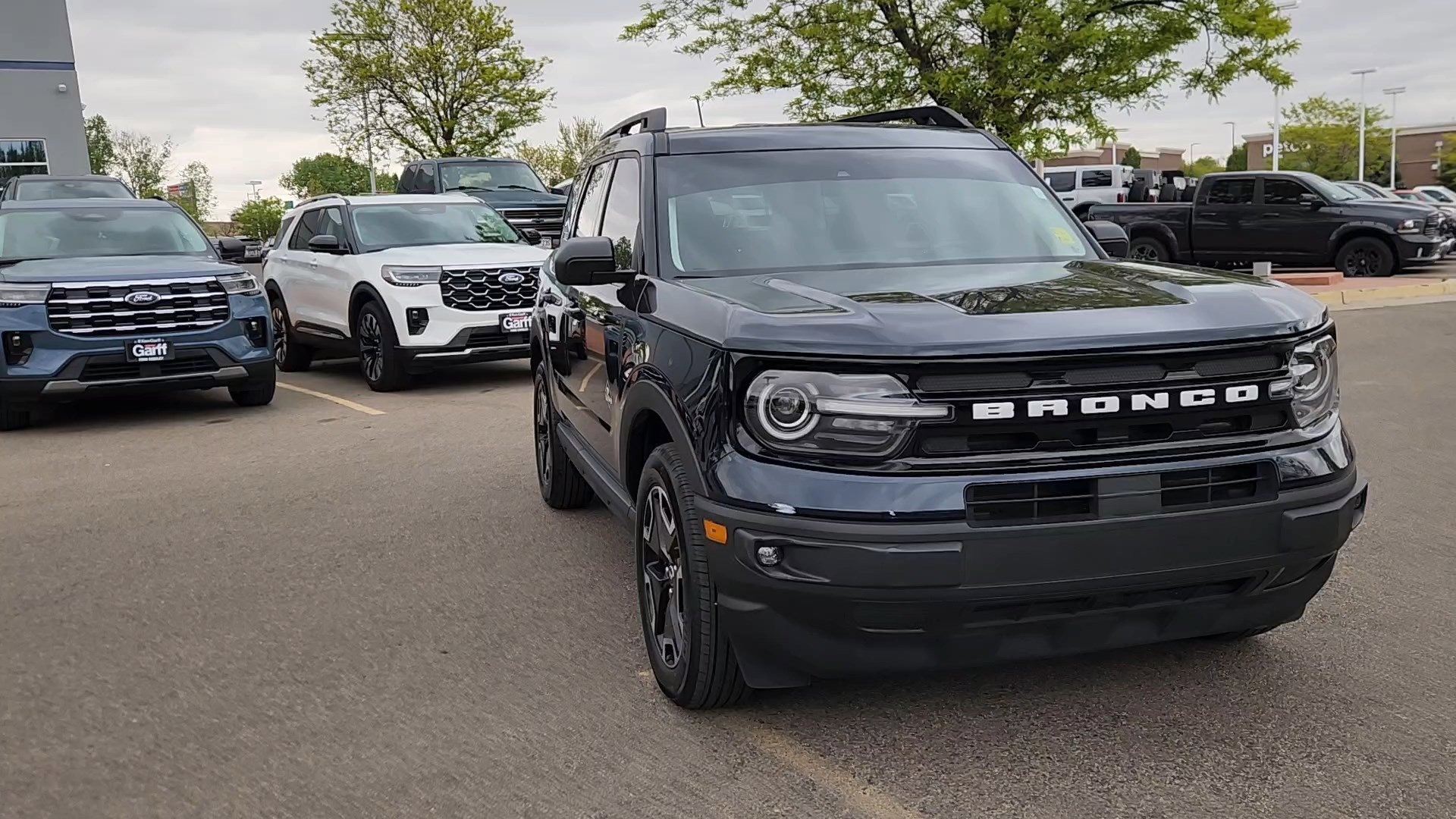 Certified 2023 Ford Bronco Sport Outer Banks w/ Tech Package AWD/4WD image 6