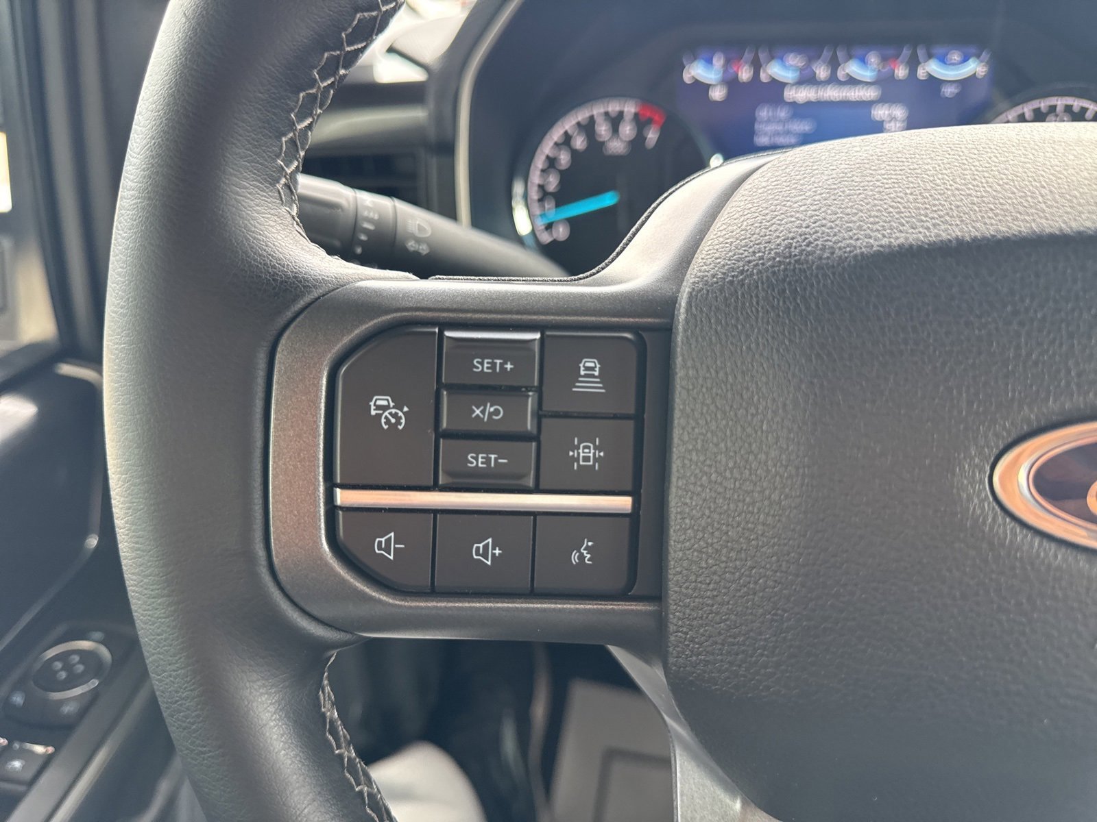 Certified 2023 Ford F150 XLT w/ Equipment Group 302A High image 37