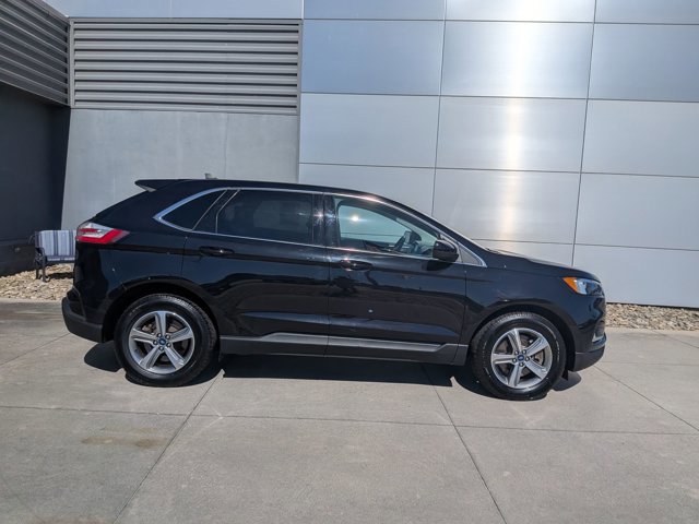 Certified 2022 Ford Edge SEL w/ Convenience Package AWD/4WD image 3