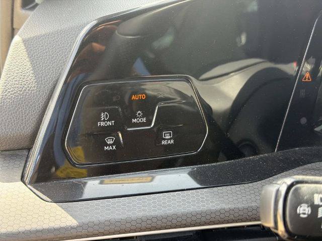 Used 2024 Volkswagen GTI Autobahn FWD image 22