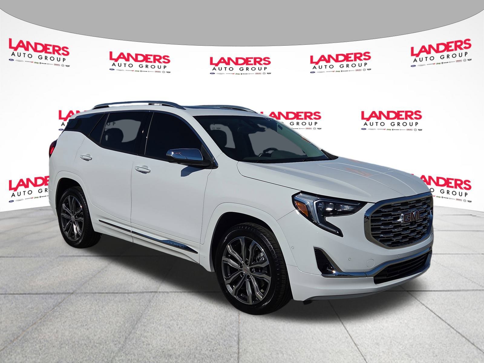Used 2020 GMC Terrain Denali w/ Denali Premium Package