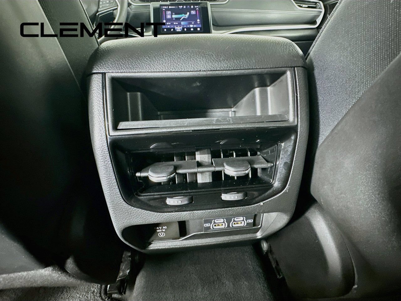 Used 2023 Jeep Grand Cherokee Altitude AWD/4WD image 32