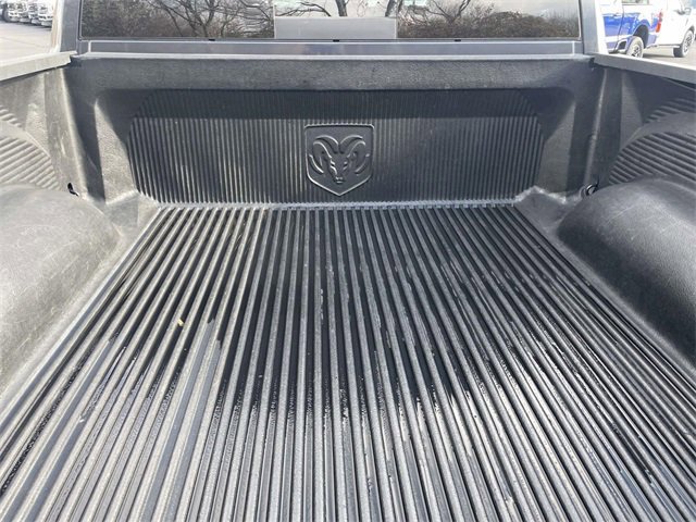 Used 2019 RAM 1500 Laramie image 32