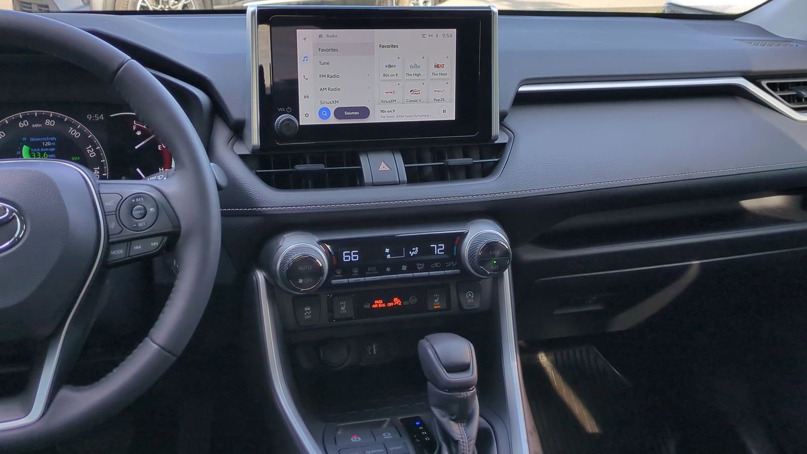 Used 2023 Toyota RAV4 XLE image 30