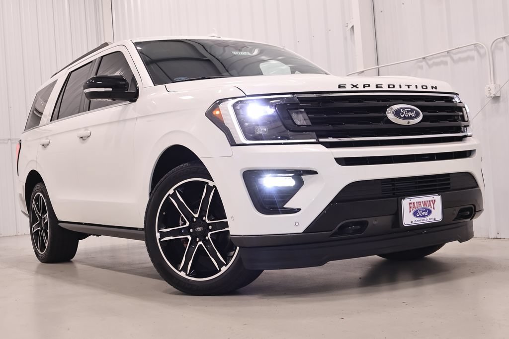 Certified 2020 Ford Expedition Limited w/ Equipment Group 303A AWD/4WD image 49