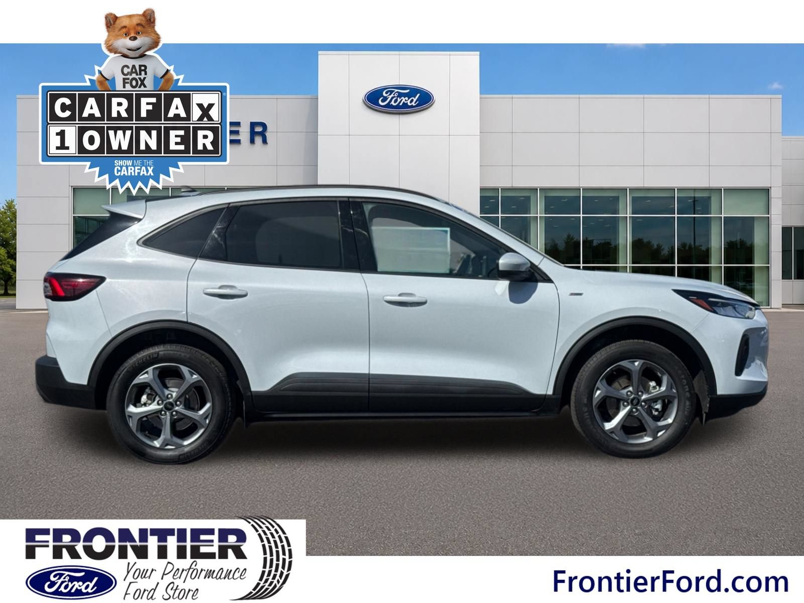 Certified 2025 Ford Escape ST-Line Select AWD/4WD image 4