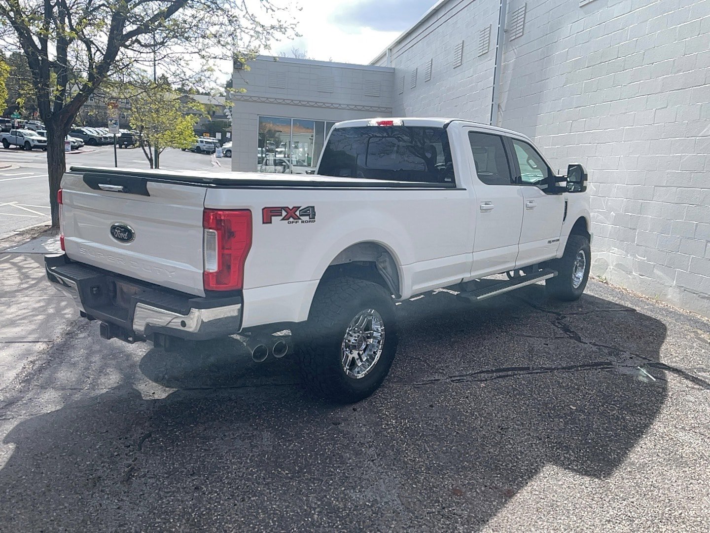 Certified 2018 Ford F350 Lariat w/ Lariat Value Package AWD/4WD image 3