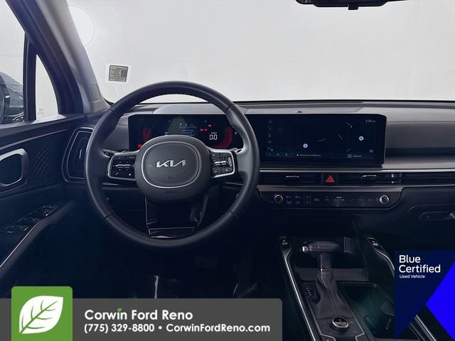 Used 2025 Kia Sorento S image 27