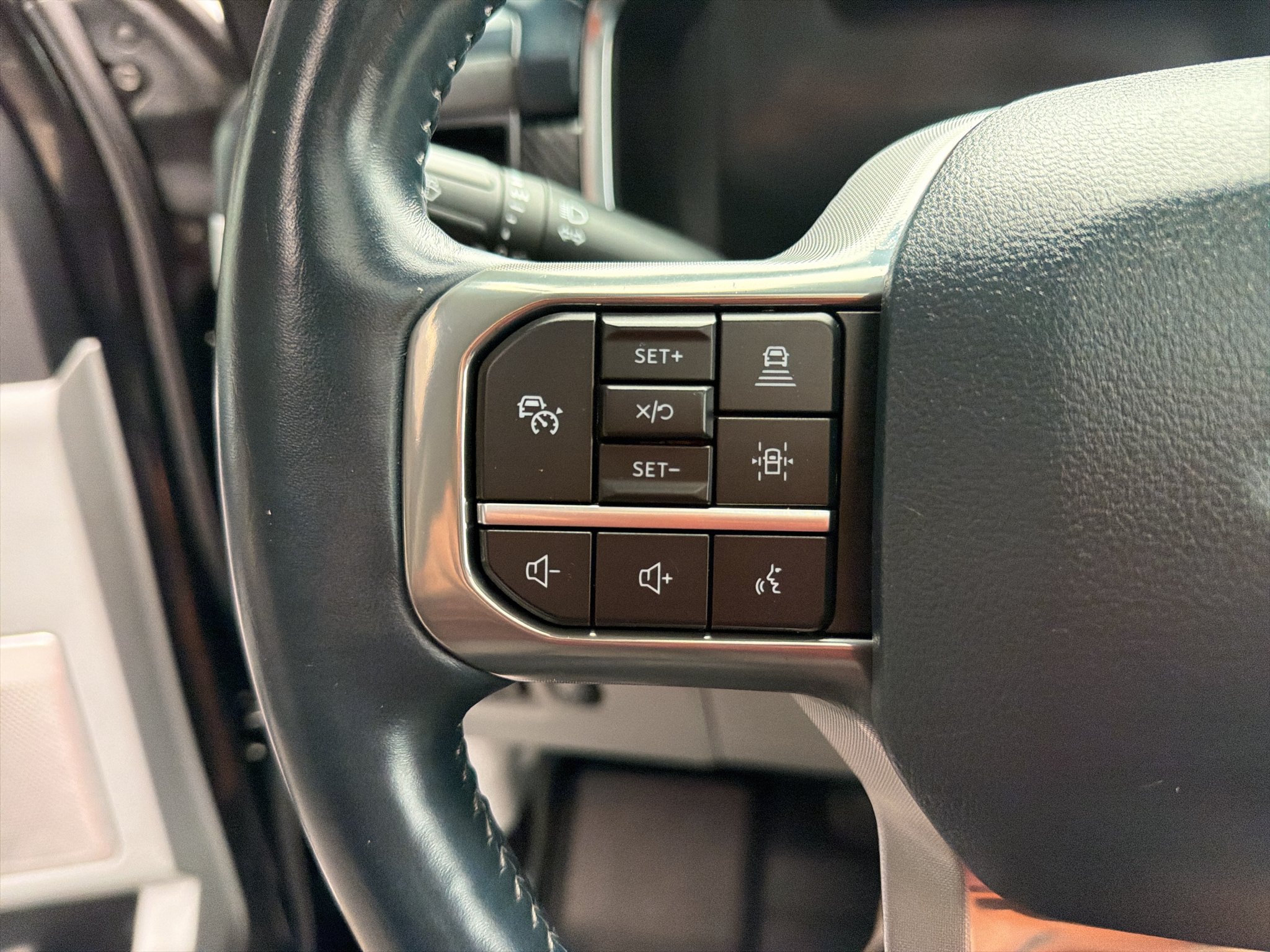 Certified 2023 Ford F150 Limited AWD/4WD image 27
