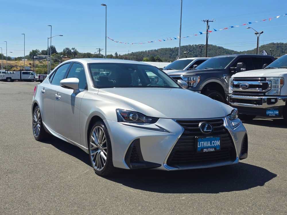Used 2017 Lexus IS 200t RWD image 7