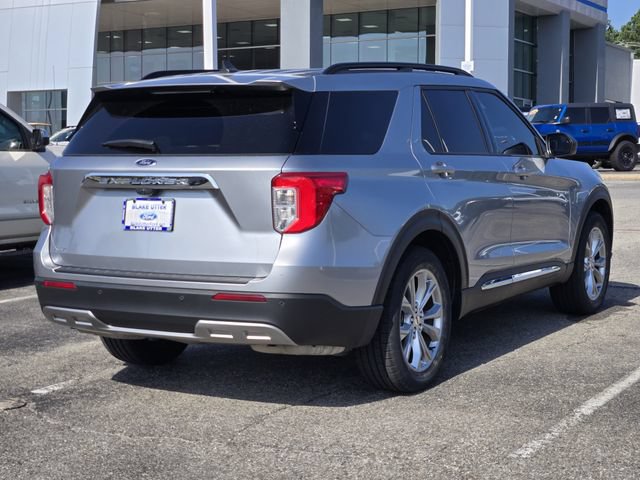 Certified 2024 Ford Explorer XLT w/ Equipment Group 202A RWD image 7