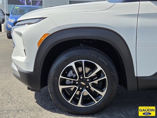 Used 2025 Chevrolet TrailBlazer LT AWD/4WD image 10