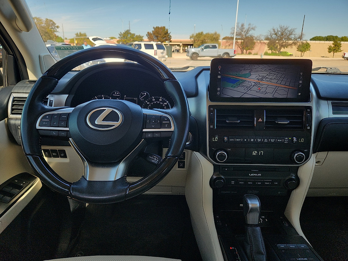 Used 2023 Lexus GX 460 Premium AWD/4WD image 16
