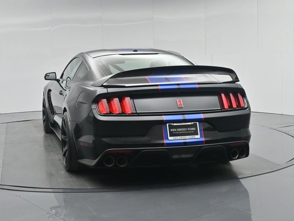 Certified 2017 Ford Mustang Shelby GT350R w/ GT350R Equipment Group 920A image 18