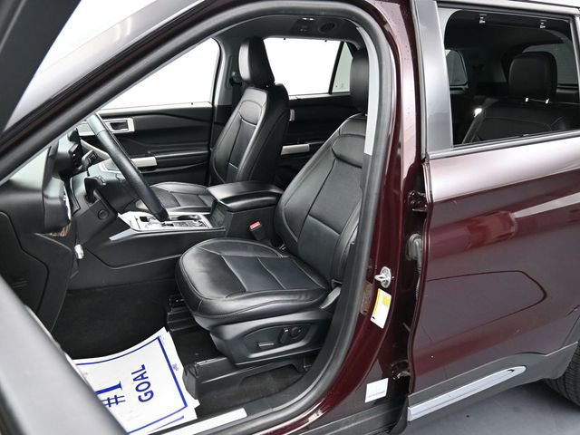 Certified 2023 Ford Explorer Limited w/ Equipment Group 301A image 10