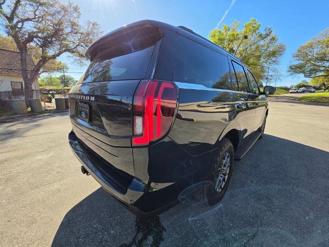 Certified 2025 Ford Expedition Active RWD image 36