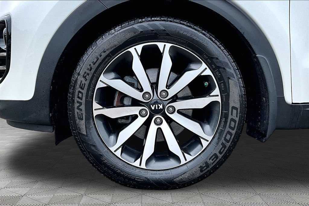 Used 2017 Kia Sportage EX w/ EX Premium Package FWD image 9