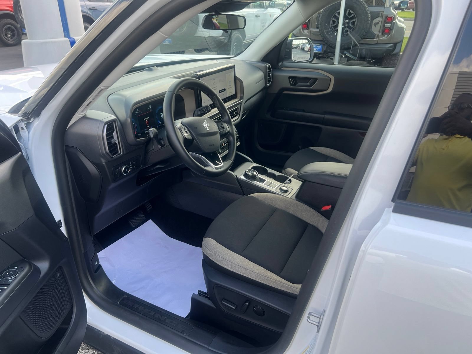 Certified 2025 Ford Bronco Sport Big Bend w/ Convenience Package AWD/4WD image 24