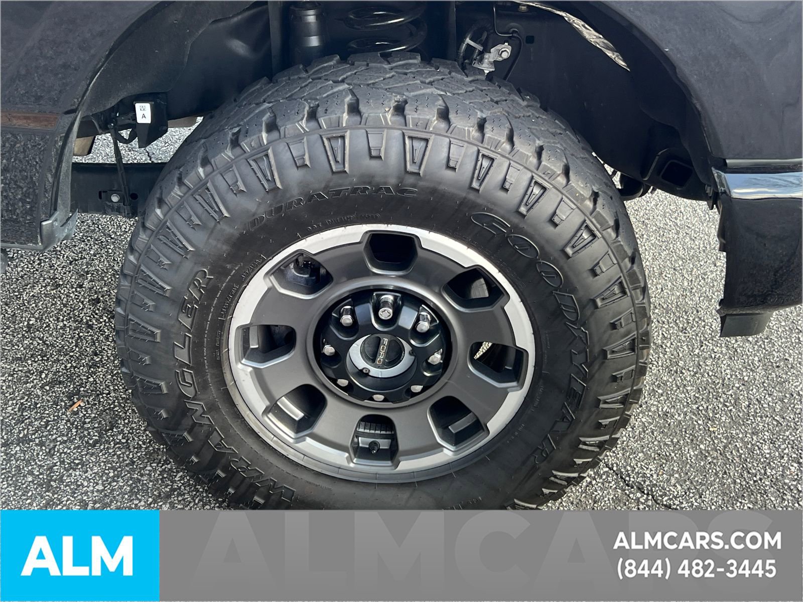 Certified 2024 Ford F250 Platinum w/ Tremor Off-Road Package image 16