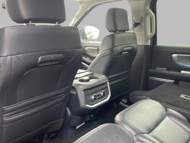 Certified 2025 Ford Expedition Max Platinum image 10