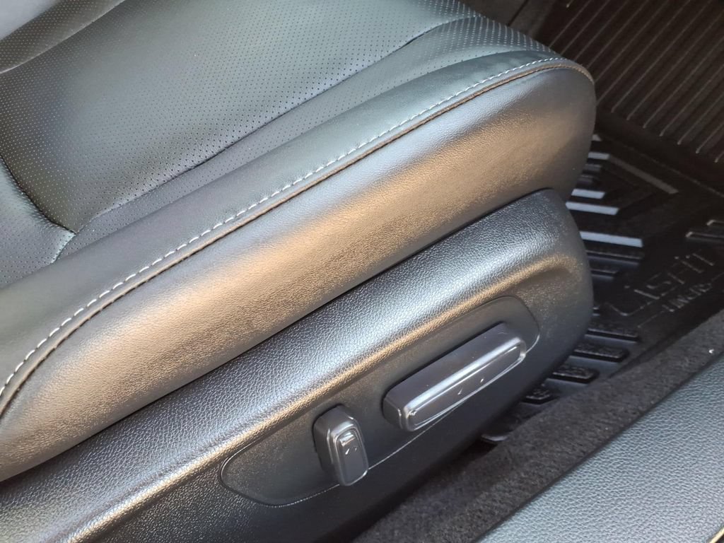 Used 2025 Honda Accord Touring image 6
