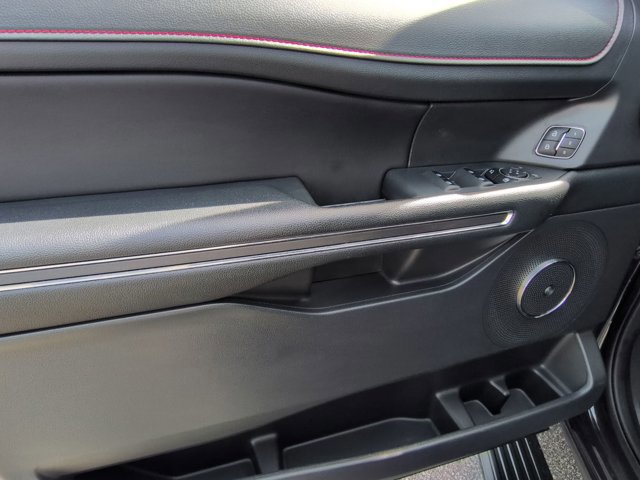 Certified 2024 Ford Expedition Limited image 13