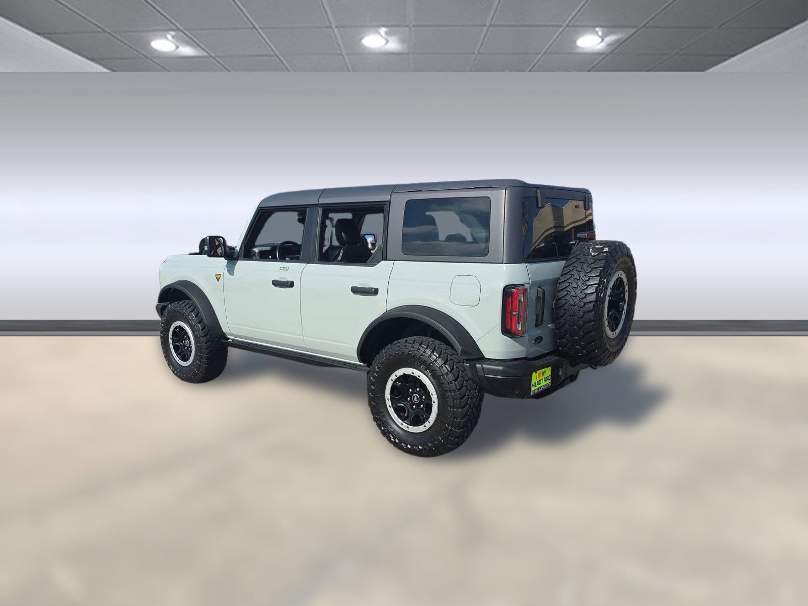 Certified 2023 Ford Bronco Badlands image 3