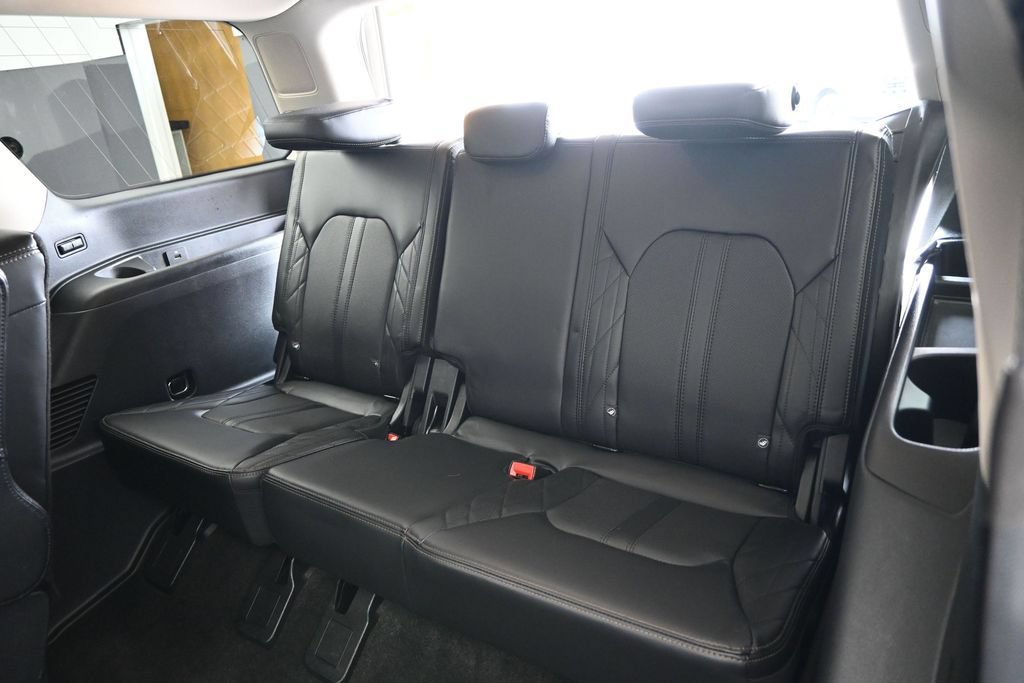 Certified 2020 Ford Expedition Platinum AWD/4WD image 25