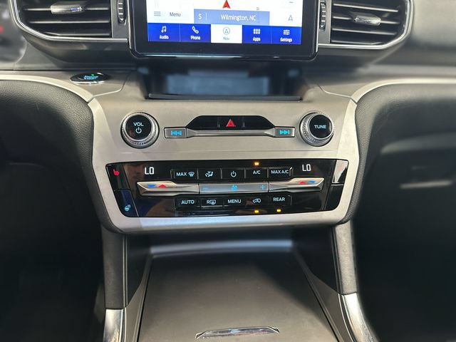 Certified 2020 Ford Explorer XLT w/ Equipment Group 202A AWD/4WD image 20