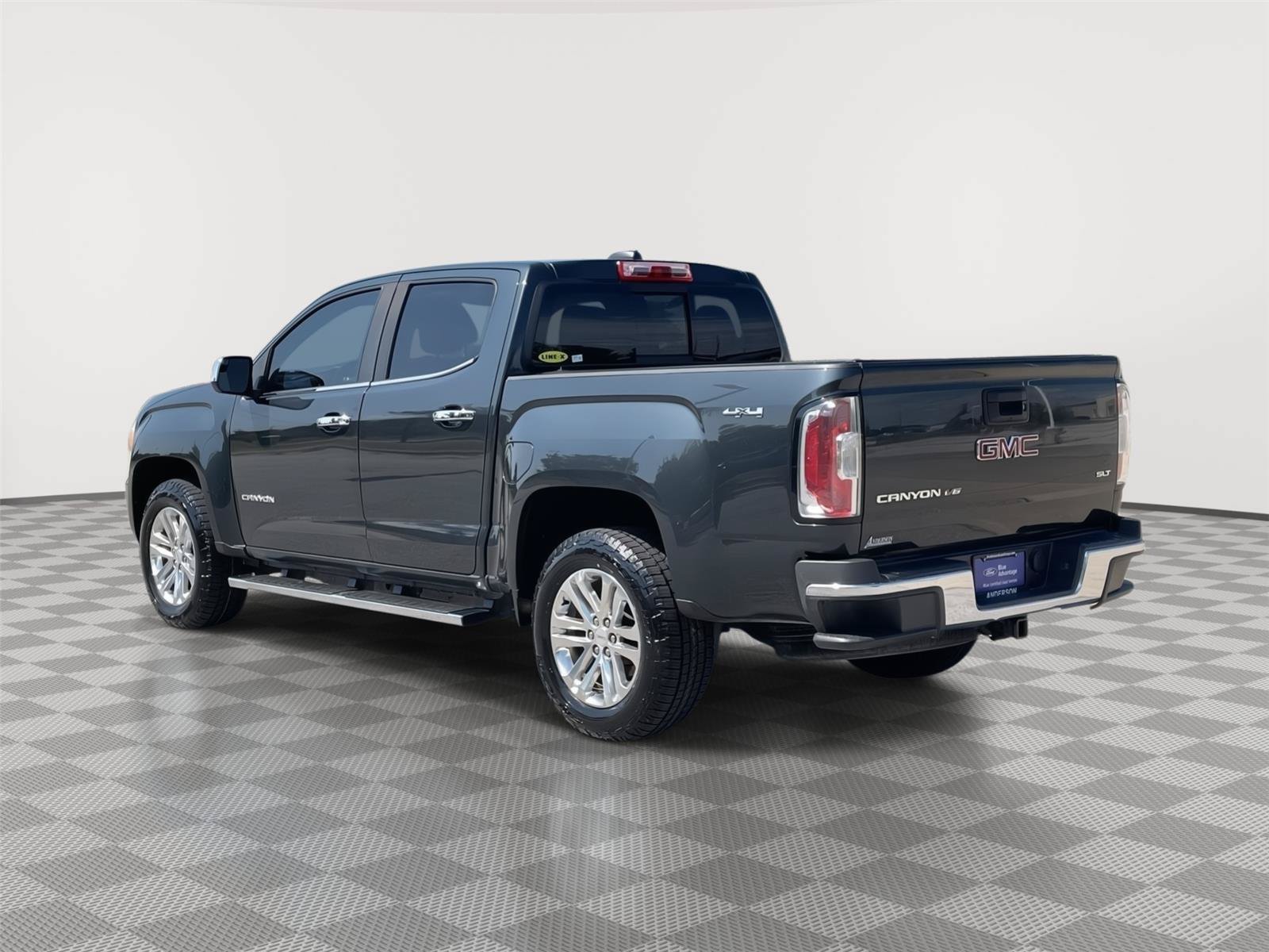 Used 2018 GMC Canyon SLT w/ Driver Alert Package AWD/4WD image 9