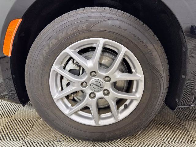 Used 2025 Chrysler Pacifica Select FWD image 13