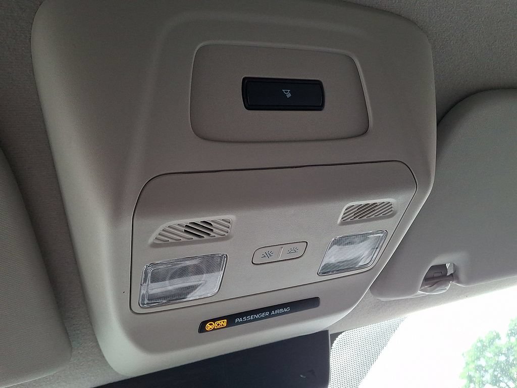 Certified 2025 Ford Transit 250 Low Roof w/ Exterior Upgrade Package RWD image 25