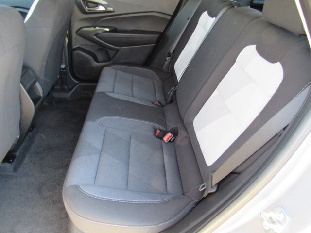 Used 2026 Chevrolet Trax LS w/ Driver Confidence Package FWD image 19