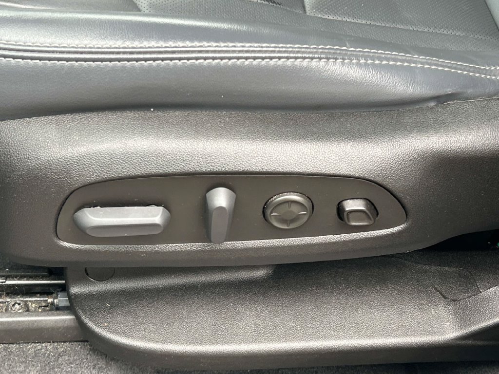 Used 2023 Buick Enclave Premium w/ LPO, Floor Liner Package FWD image 35
