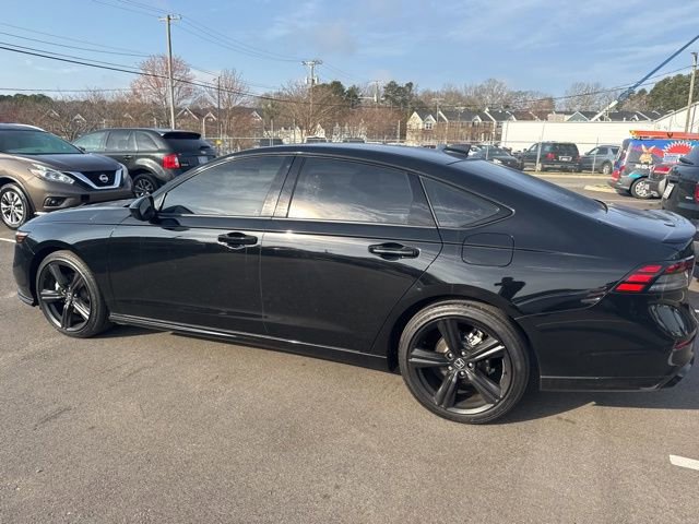 Used 2024 Honda Accord Sport image 7