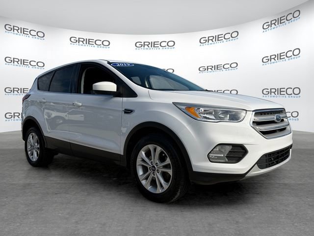 Certified 2019 Ford Escape SE FWD video 1