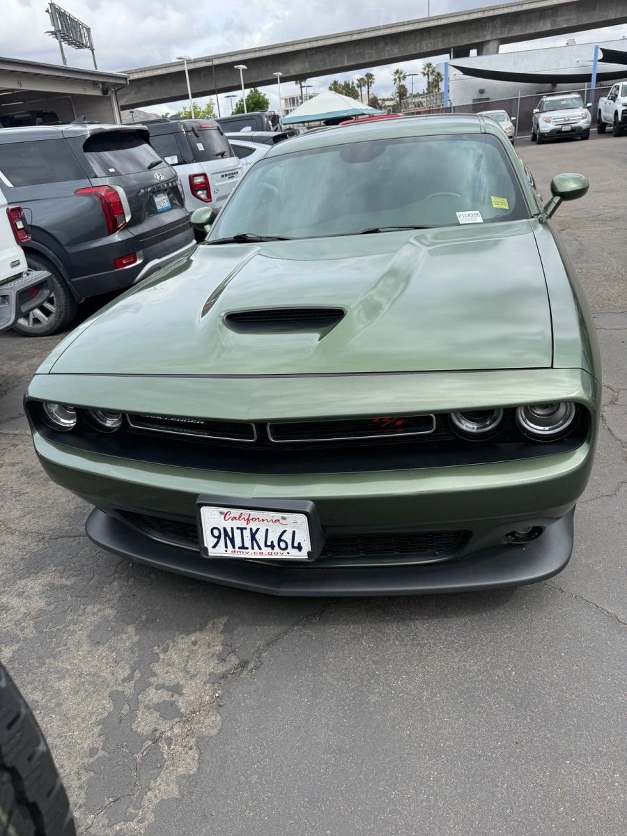 Used 2022 Dodge Challenger R/T RWD image 2