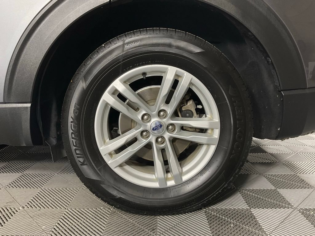 Certified 2022 Ford Explorer XLT RWD image 10