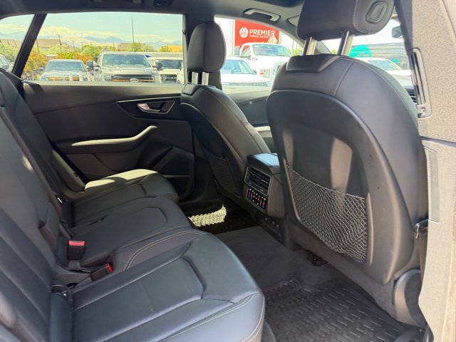 Used 2021 Audi Q8 Prestige w/ Prestige Package AWD/4WD image 19