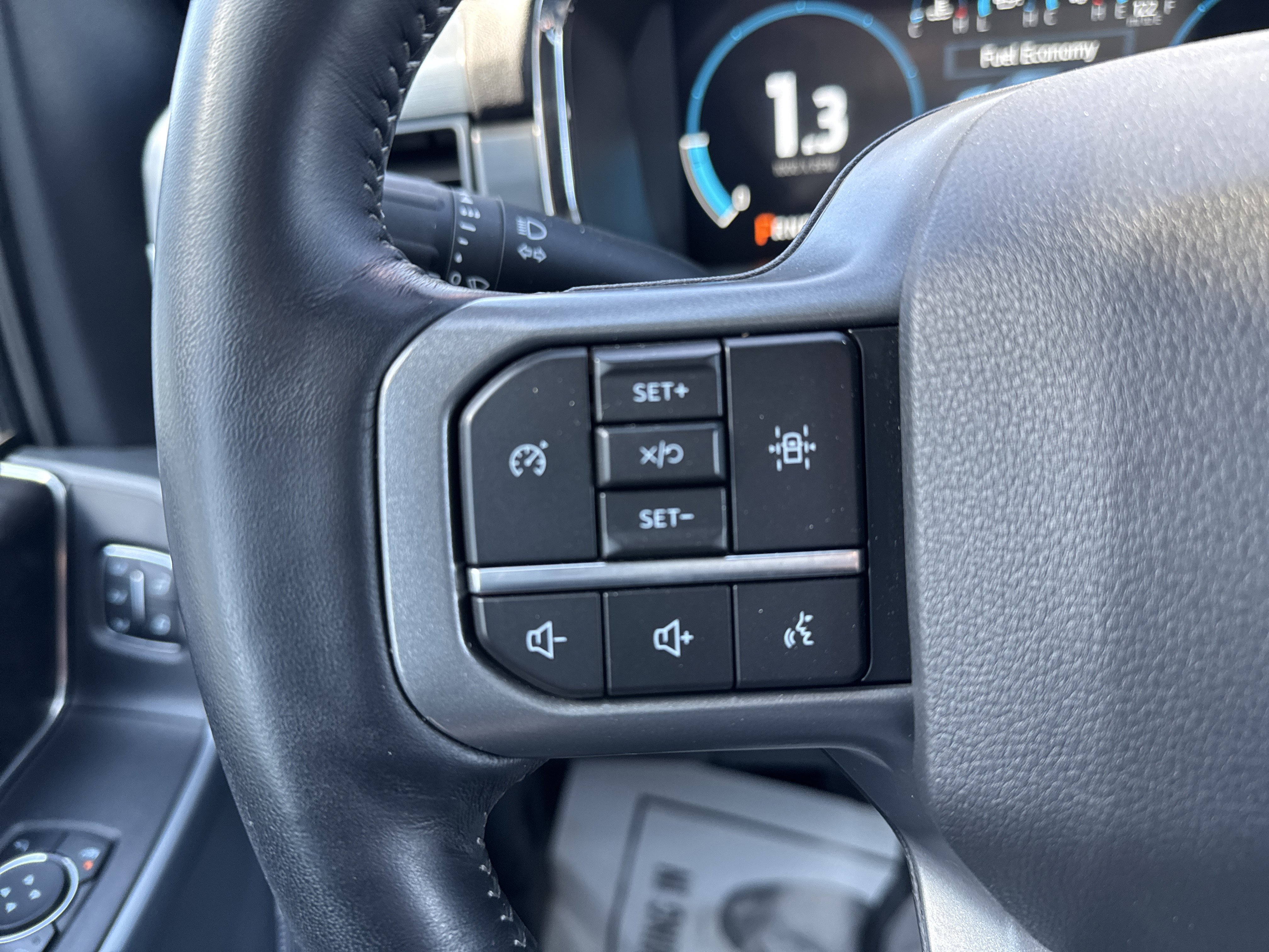 Certified 2023 Ford F150 Lariat image 16