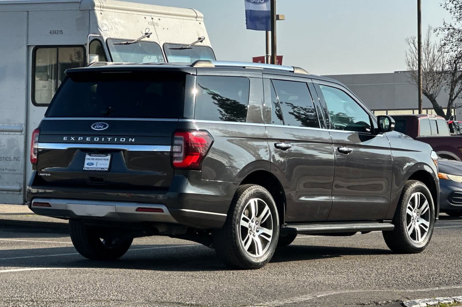 Certified 2024 Ford Expedition Limited image 5