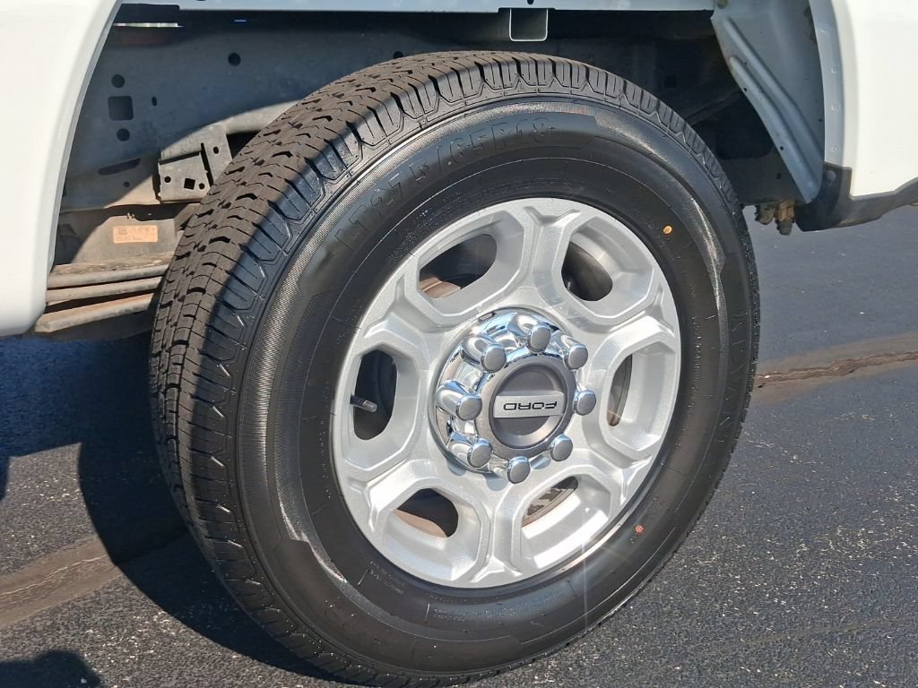 Certified 2026 Ford F250 XLT AWD/4WD image 30