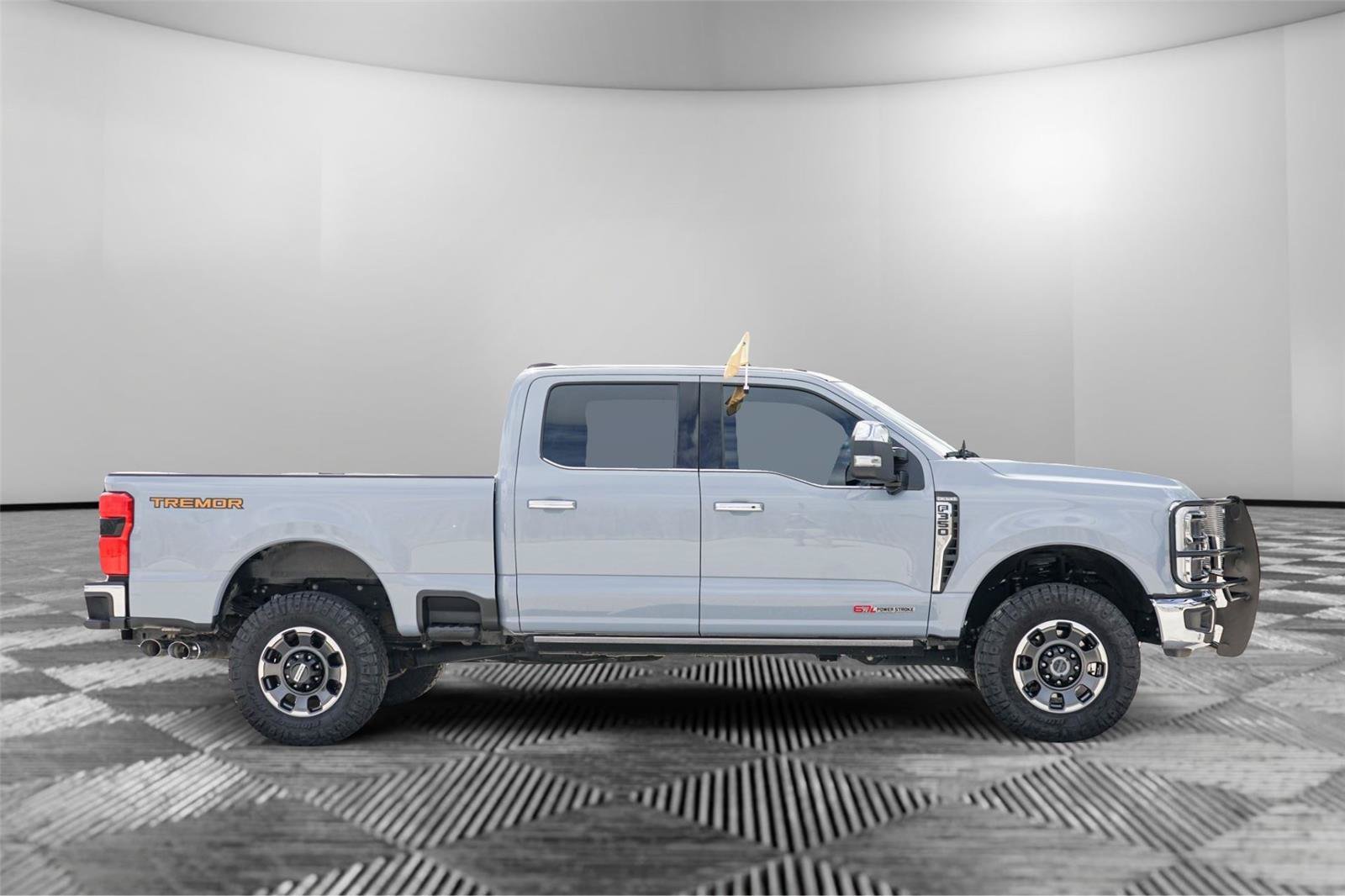 Certified 2024 Ford F350 King Ranch w/ Tremor Off-Road Package AWD/4WD image 4